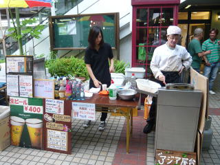 土曜夜市の夜店